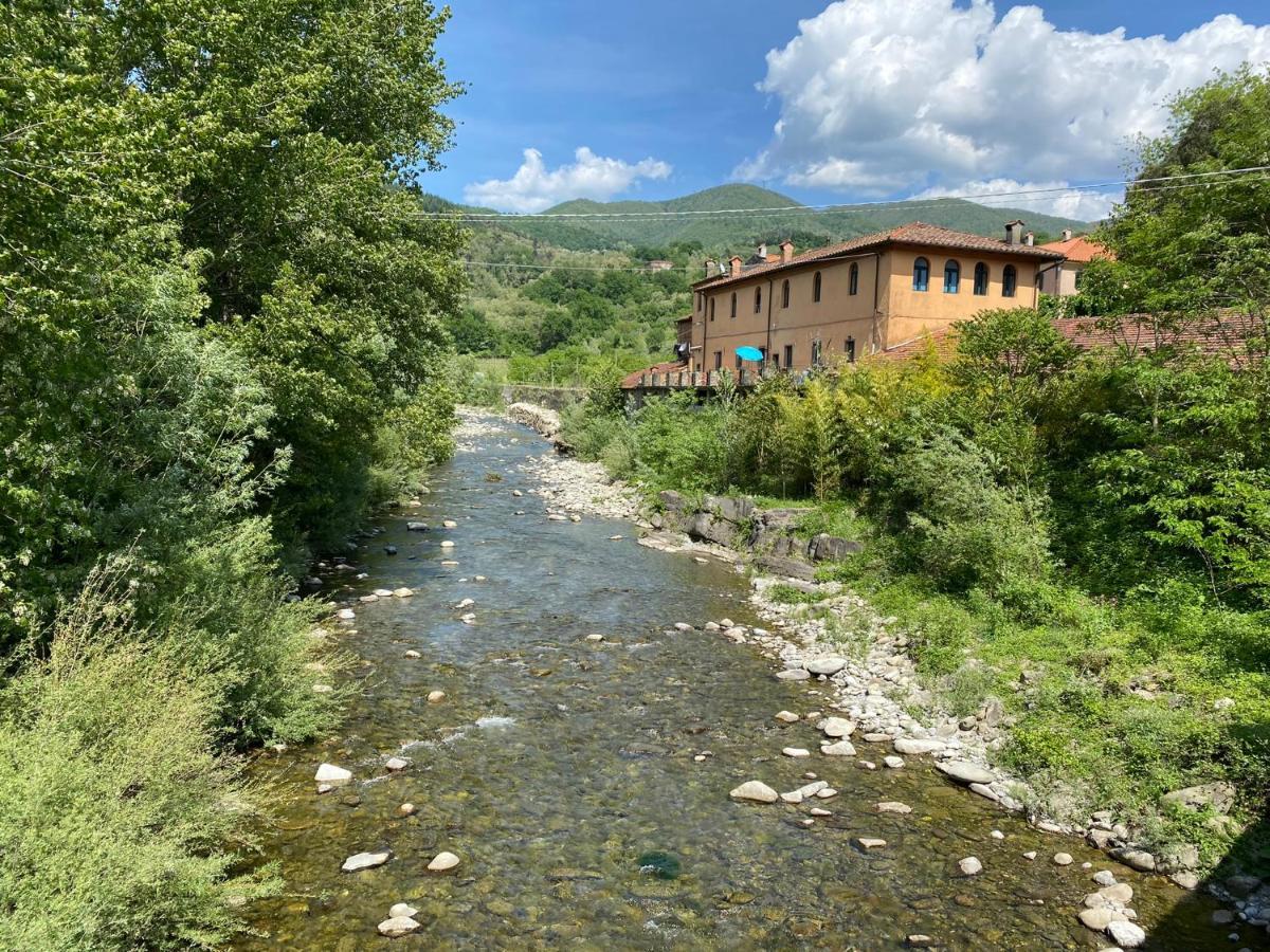 Lunigiana Experience Apartment ปอนเตรโมลิ ภายนอก รูปภาพ