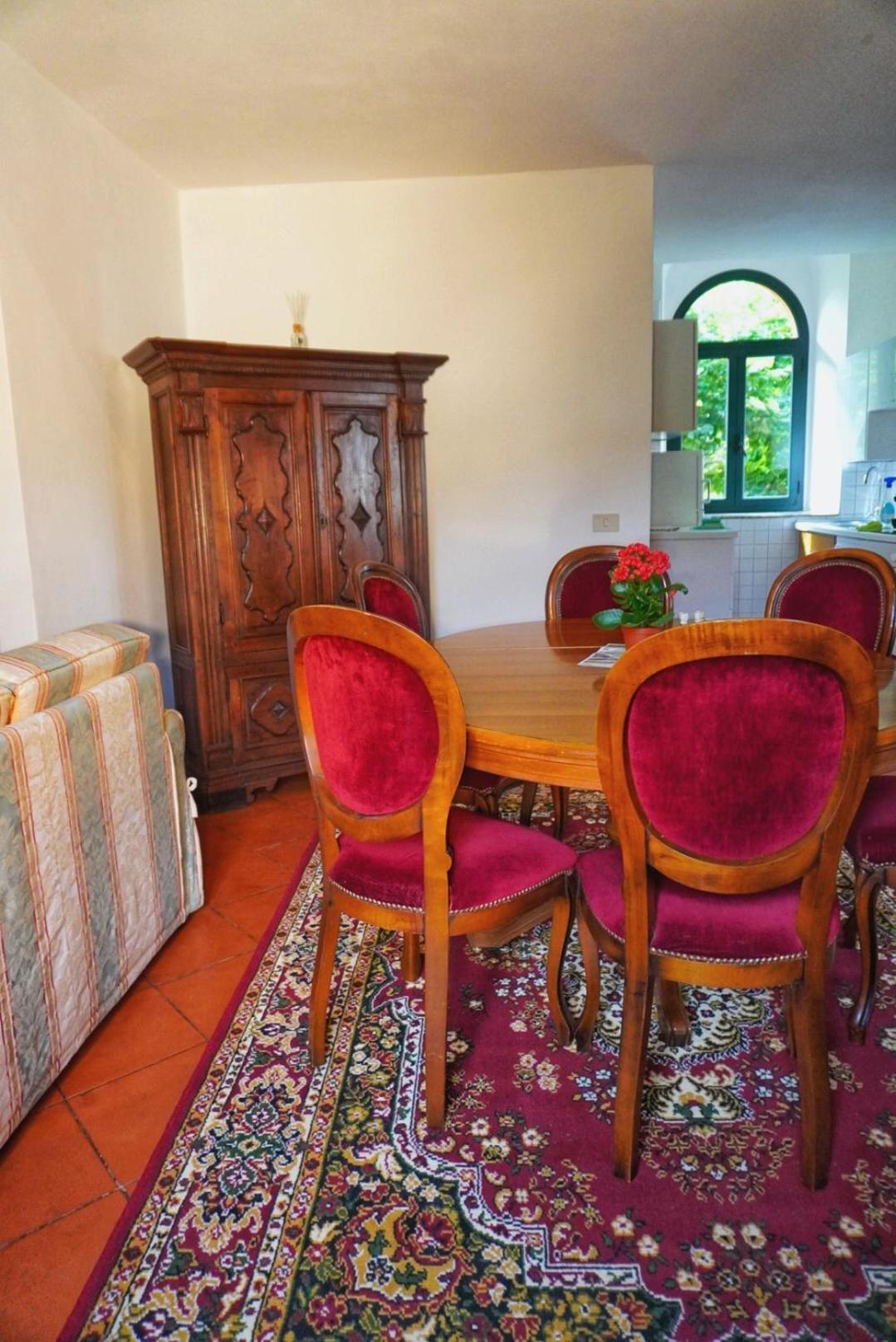 Lunigiana Experience Apartment ปอนเตรโมลิ ภายนอก รูปภาพ