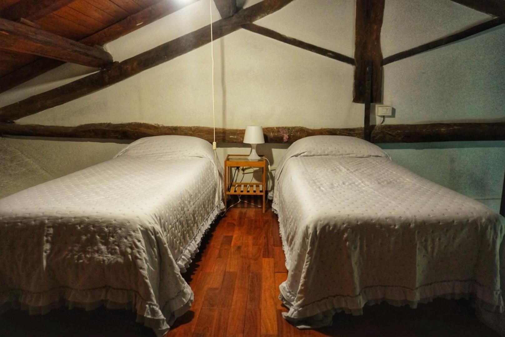 Lunigiana Experience Apartment ปอนเตรโมลิ ภายนอก รูปภาพ