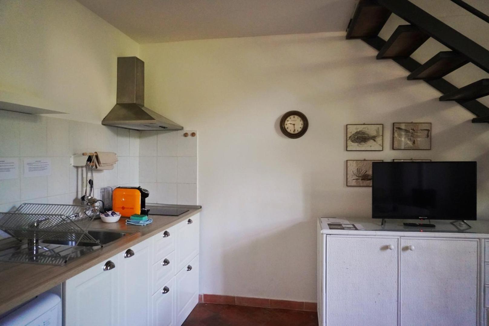 Lunigiana Experience Apartment ปอนเตรโมลิ ภายนอก รูปภาพ